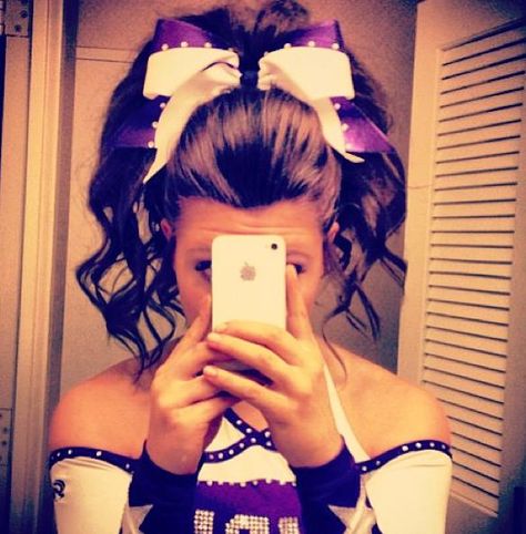 Haleigh Earls is this you????? I was looking for a hairstyle to do for my sister for a school spirit thing and found this.... it looks like you and your awesome cheerleaderness :) Cheerleader Hairstyles, Cheer Ponytail, Timeless Hairstyles, Curled Ponytail, Competition Hair, Cheer Workouts, Cheerleading Hairstyles, Cheer Hair, Cheer Stunts