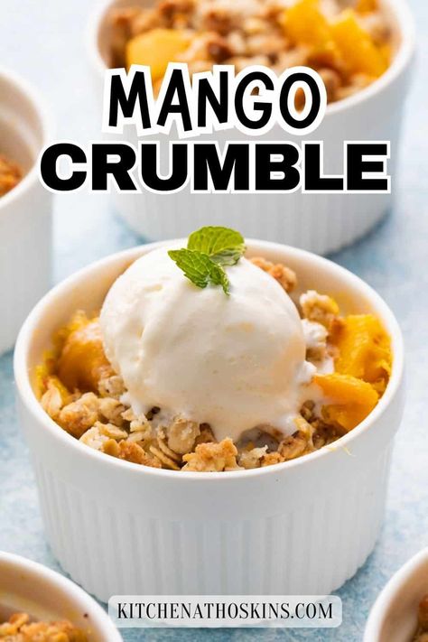 Coconut Crumble Topping, Easy Mango Desserts, Mango Crisp Recipe, Mango Recipes Dessert, Mango Crumble, Mango Filling, Almond Flour Desserts, Mango Dessert Recipes, Mango Dessert