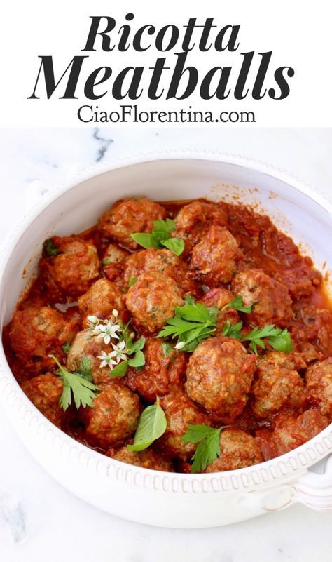 Ricotta Meatball Recipes, Meatballs In Grape Jelly, Grape Jelly Chili Sauce, Ricotta Dumplings, Arrabiata Sauce, Ricotta Meatballs, Meatball Recipes Easy, Crock Pot Meatballs, Italian Meatballs