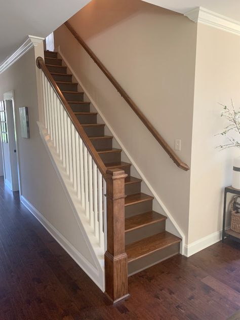 White Trim Wood Floor, Neutral Paint Colors With Light Wood Floors, Light Red Oak Floors, Beige Walls Light Wood Floors, Stained Staircase With White Trim, Kilim Beige Sherwin Williams, Natural Red Oak Floors Satin Finish, Light Beige Paint Colors, Warm Beige Paint Colors