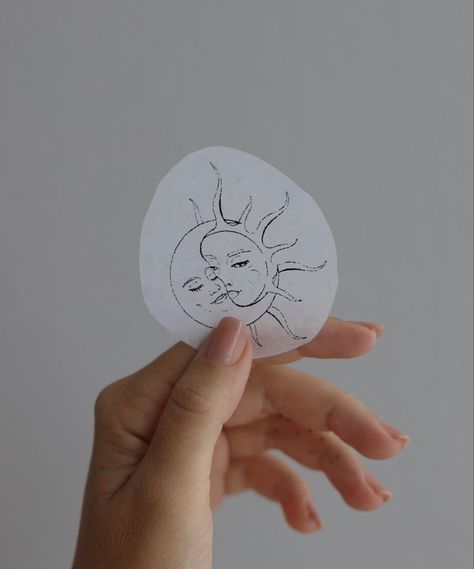 Small Sun Tattoo With Face, Small Simple Moon Tattoo, No Pressure Tattoo, Creative Angel Number Tattoo, Sun Hand Tattoos For Women, Half Sun And Moon Tattoo, Protection Moon Tattoo, Hand Sun Tattoo, Moon Beam Tattoo