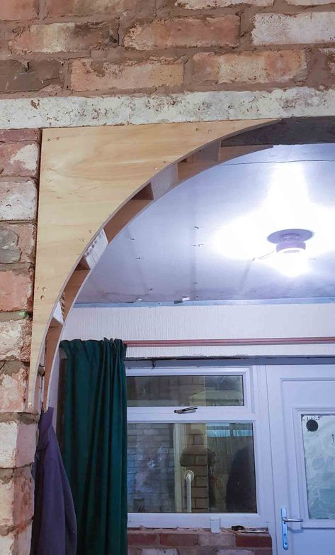 Arch Doorway DIY for Plastering - The Carpenter's Daughter Arch Doors, Archways In Homes, Diy Arch, Mini Bad, Arch Doorway, Brick Arch, Bungalow Renovation, Wood Arch, House Wood