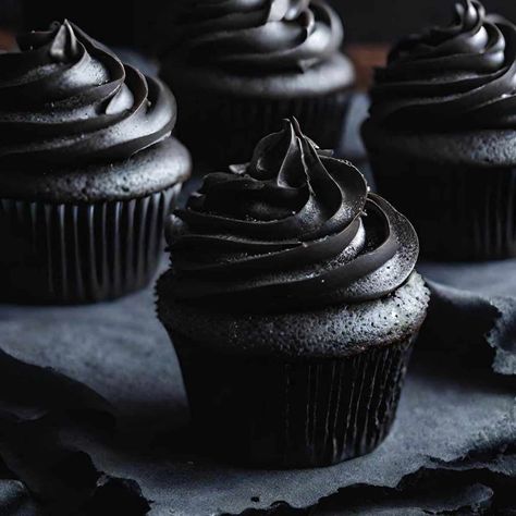 Black Velvet Cupcake Recipe Black Cocoa Cupcakes, Black Velvet Cupcakes, Black Velvet Cakes, Cupcakes For Halloween, Bloom Bakery, Velvet Cakes, Black Cupcakes, Moist Cupcakes, Black Cocoa