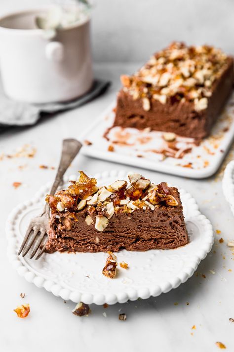 Chocolate Semifreddo with Praline | Cravings Journal Chocolate Semifreddo, Semifreddo Recipe, Hazelnut Praline, Frozen Yoghurt, Cold Desserts, Köstliche Desserts, Italian Desserts, Ice Cream Cake, Frozen Desserts