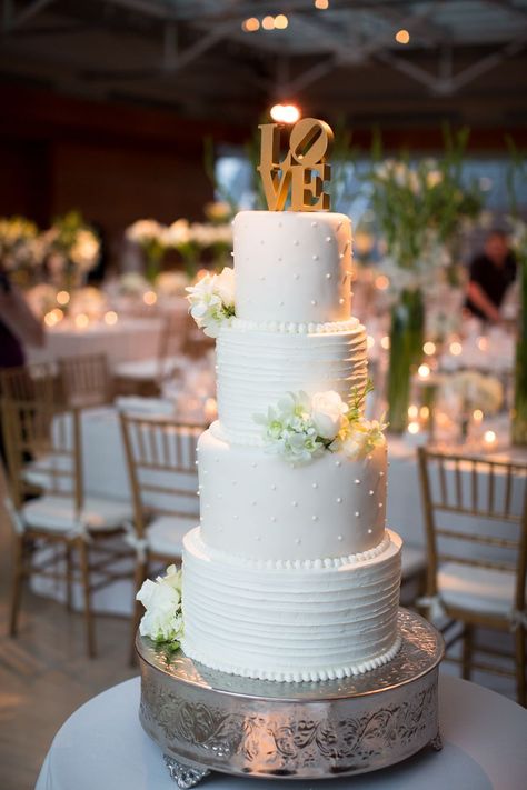 Diy Wedding Cake, Wedding Treats, White Wedding Cakes, Simple Wedding Cake, Cake Trends, Wedding Cake Inspiration, Philadelphia Wedding, Tiered Wedding Cake, Wedding Cake Designs