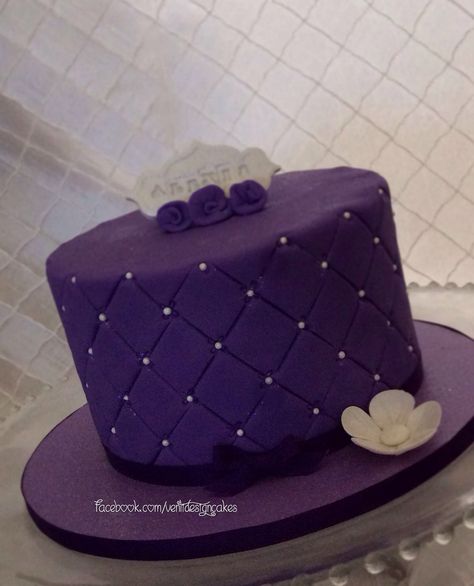 Purple birthday cake. Facebook.com/VentidesignCakes Birthday Purple Cake, Purple Fondant Cake, Purple Birthday Cakes, Purple Birthday Cake, Cakes Purple, Birthday Cake Roses, Cake Purple, Purple Cakes Birthday, Birthday Purple