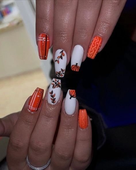 Fall in Love with 20 Fabulous Fall Coffin Nails Designs This 2023 Nails Polish Designs, Fall Coffin Nails, Ballerina Nails Shape, November Nail Designs, Best Summer Nails, Classy Fall Nails, Purple Glitter Nails, Fancy Nail Art, French Tip Nail Designs