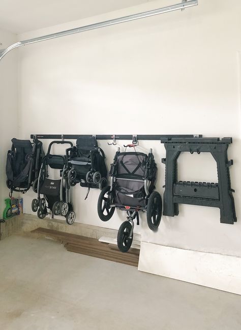 Stroller Organization, Dream Organization, Aesthetic Garage, Casa Garage, Stroller Storage, Miller House, Garage Boden, Garage Storage Inspiration, Storage Garage