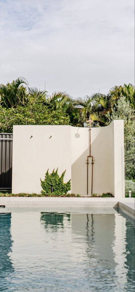 Poolside outdoor shower. Copper shower with microcement finish Outdoor Shower Poolside, Outdoor Showers Poolside, Microcement Pool, Pool Shower Outdoor, Spanish House Interior, Outdoor Shower Beach, Inside Pool, Dream Backyard Pool, Outdoor Pool Area