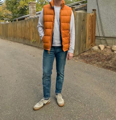 Orange Puffer Vest Outfit, Mens Puffer Vest Outfit, Puffer Vest Outfit Men, Vest Outfits Men, Korean Winter Outfits, Puffer Vest Outfit, Mens Puffer Vest, Masc Fashion, Korean Winter