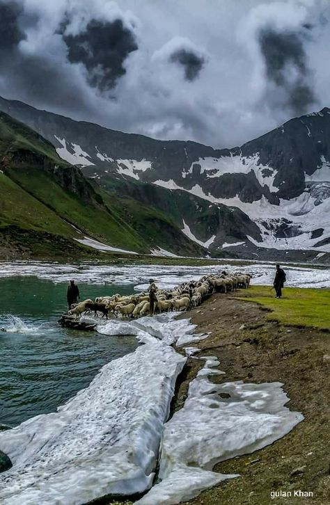 Awesome view of beautiful Gatian lake Neelam valley Azad Kashmir Neelam Valley, Snow Beauty, Neelum Valley, Kashmir Pakistan, Azad Kashmir, Pretty Landscapes, Beautiful Places To Travel, Beautiful World, Beautiful Landscapes