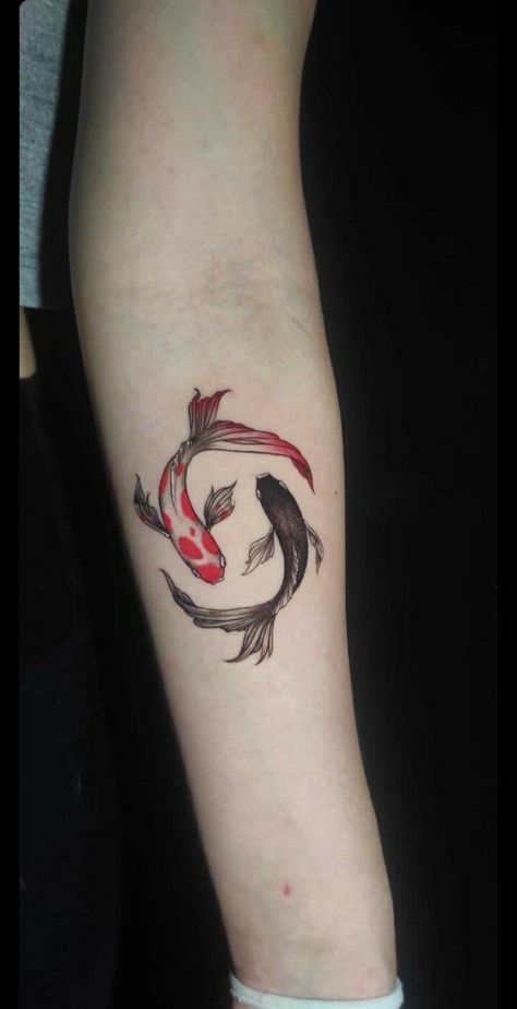 Tattoo peces koi |  yin yang tattoo design couple Koi Tatoos, Koi Yin Yang Tattoo, 2 Koi Fish Tattoo, Red Koi Fish Tattoo, Yin Yang Tattoo Design, Koi Fish Tattoo Forearm, Koi Yin Yang, Pez Koi Tattoo, Karp Koi