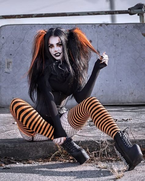 ollow us at @sacred.hell . . . . . . . . .  #gothic #gothgirl #alternativegirl #sacredhell #dark #witchy #altfashion #cosplay #gothgoth Zombie Make Up, Angelica Rose, Harley Quinn Halloween, Drag Make-up, Goth Women, Harley Quinn Cosplay, Goth Beauty, Fantasias Halloween, Gothic Beauty