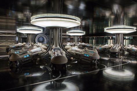 Interstellar Glitz: Designing the 'Passengers' Starship, Inside and Out Passengers Movie, Suspended Animation, Futuristic Space, Starship Design, Lighting Concepts, Popular Science, Movie Sets, Space Flight, Beautiful Lighting