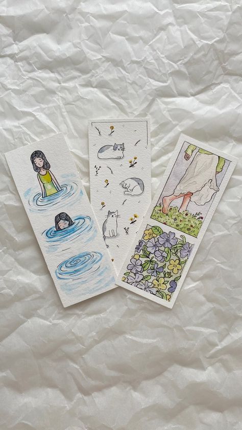 Handmade Bookmarks Diy, Creative Bookmarks, Art Journal Therapy, Sketchbook Art Journal, Animal Designs, Bullet Journal Art, Art Diary, Book Art Diy, Mini Drawings