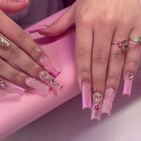 French Tips With Charms, Luxury Baddie, Pink French Tips, Quinceanera Nails, Kawaii Charms, Stickers Kawaii, Girly Acrylic Nails, Pink French, Cute Acrylic Nail Designs