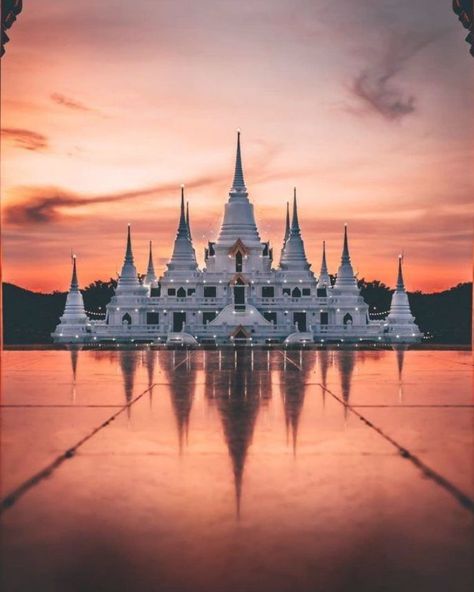 Samut Prakan, White Temple, Bangkok Thailand, Cologne Cathedral, Beautiful World, Bangkok, Paris Skyline, Temple, Thailand