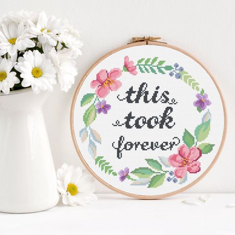 Wreath Cross Stitch, Cross Stitch Flower, Quote Cross Stitch, Wreath Cross, Sewing Quotes, Funny Cross Stitch, Funny Cross Stitch Patterns, Subversive Cross Stitch, Nature Cross Stitch