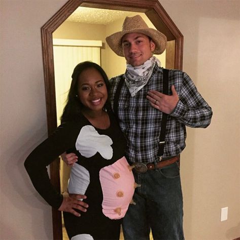 Pregnant Cow Costume, Costume Ideas For Pregnant Women, Couple's Costume, Couple Costume Ideas, Pregnancy Costumes, Bump In The Night, Cow Costume, Couple Costume, Mama Bird