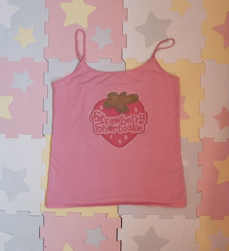 Cutecore Clothes, Rad Clothes, Strawberry Shirt, Club Outfit Ideas, Y2k Clothes, Kawaii Clothes, 2000s Fashion, Just Girly Things, Strawberry Shortcake