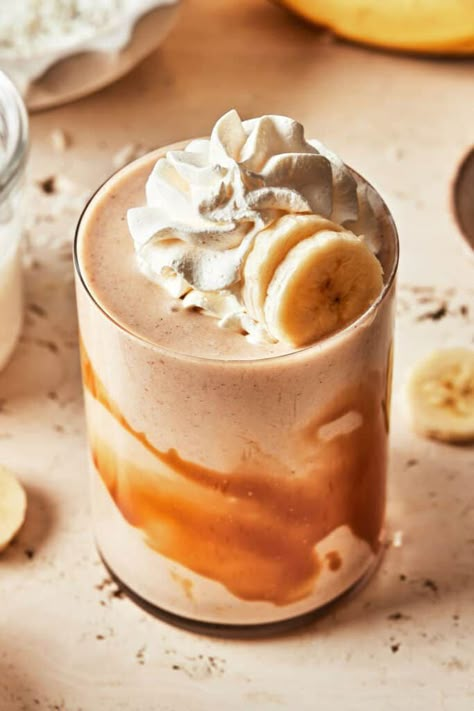 Bananas Foster, Bulk Up, Ripe Bananas, Banana Healthy, Smoothie Ingredients, Smoothie Shakes, Healthy Ingredients, Yummy Smoothies, Smoothie Bowls