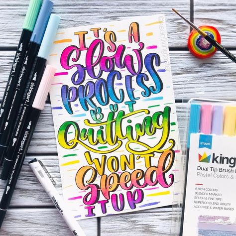 Lettering Prompts, Awesome Sketches, Handwriting Inspiration, Tombow Brush Pen, Brush Pen Lettering, Bullet Journal Ideas Templates, 2024 Art, Bullet Journal Mood Tracker Ideas, Graffiti Words