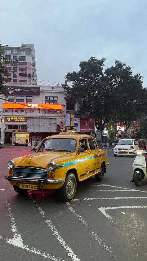 Yellow Taxi Kolkata, Rio Video, India Places, Arab Men Fashion, Bengali Art, Yellow Taxi, Snap Chat, Arab Men, Travel Pics