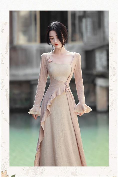 Modern Hanfu Dress, Modern Chinese Dress, Chinese Hanfu Dress, Chinese Fancy Dress, Costume Sewing, Modern Hanfu, Chinese Style Dress, Dress For Work, Hanfu Dress