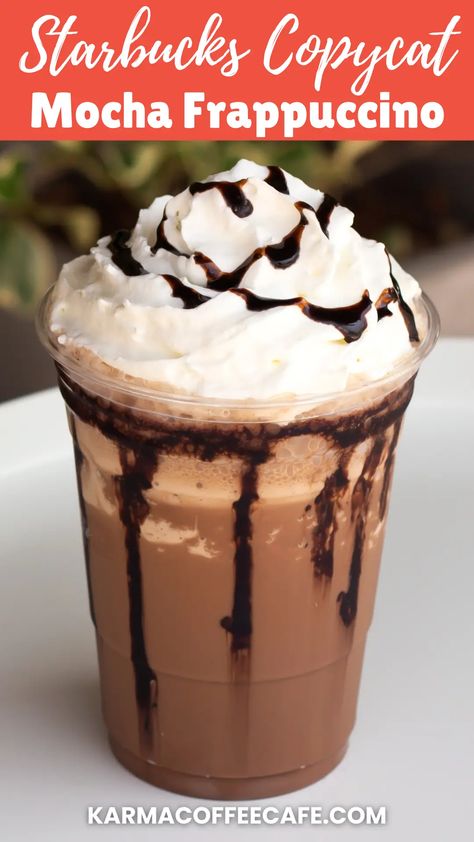 Easy Homemade Mocha Frappuccino: Starbucks Copycat Mocha Frappuccino Starbucks, Starbucks Mocha Frappuccino Recipe, Mocha Frappuccino Recipe, Starbucks Frappuccino Recipe, Copycat Starbucks Drinks, Homemade Mocha, Frappuccino Starbucks, Homemade Frappuccino, Mocha Cupcakes