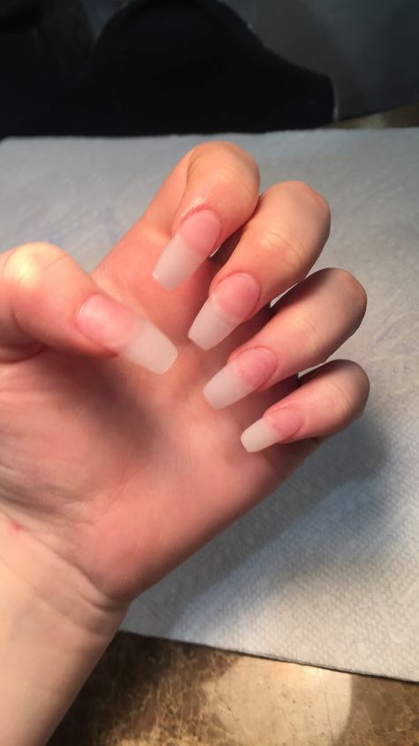 Unpainted acrylic nails Unpainted Nails, Pedicure Designs Toenails, Ring Finger Nails, Natural Acrylic Nails, Fall Nail Art Designs, Popular Nail Designs, French Acrylic Nails, Easter Nails, Fall Nail Colors