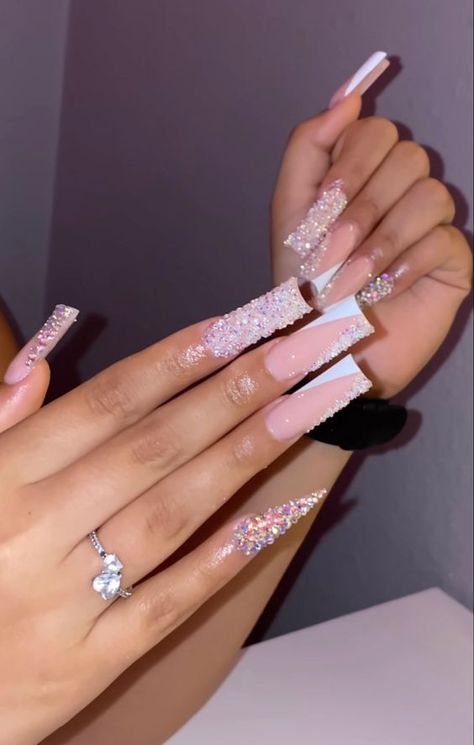 Long French Tip Nails Freestyle, Pink Nails For Sweet 16, 18th Birthday Acrylic Nails, Birthday Nails Sweet 16, Birthday Nail Set Ideas Medium, Birthday Nail Set Ideas Pink, Baddie Birthday Nails Medium Length, Birthday Nails Inspo Long, Birthday Nail Set Ideas Scorpio