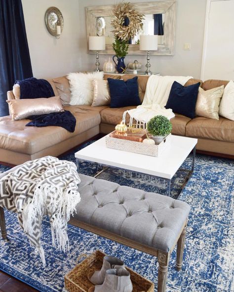 Tan Couch Living Room, Casual Living Room Design, Color Couch, Tan Couch, Brown And Blue Living Room, Tan Living Room, Casual Living Room, Navy Living Rooms, Brown Couch Living Room