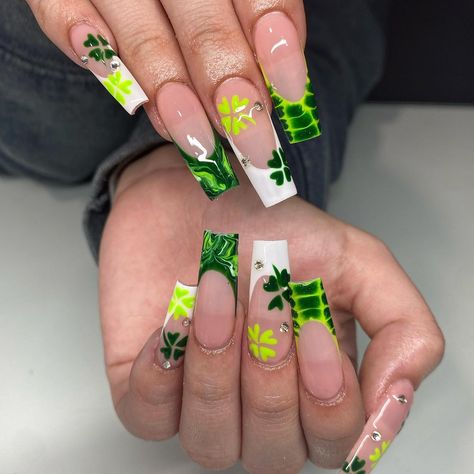 100 Unique & Creative St. Patrick's Day Nails To Try This Year Saint Patrick’s Day Nails Long, St Patrick’s Day Nails Long, Long St Patricks Day Nails, St Patrick’s Day Acrylic Nails, Patrick Day Nails Design, St Pattys Nails Designs, St Patrick Nail Ideas, Green St Patricks Day Nails, St Patricks Nails Ideas