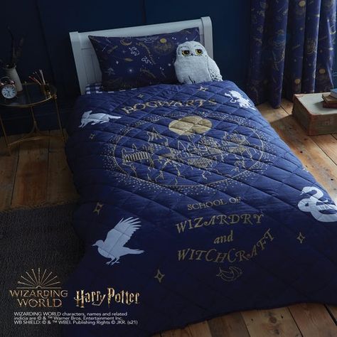 Harry Potter Hogwarts Glow in the Dark Bedspread | Dunelm Dark Bedspread, Harry Potter Bedroom Ideas For Girls, Disney Airbnb, Ravenclaw Bedroom, Hogwarts Bedroom, Harry Potter Themed Bedroom, Harry Potter Bedding, Kids Toddler Bed, Harry Potter Bedroom Decor