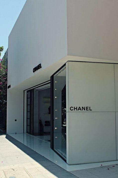 Chanel. Retail Facade, Shop Facade, Chanel Store, Shop Fronts, Store Interior, Retail Space, Facade Design, Shop Interior, Retail Shop