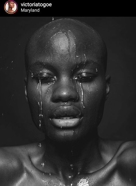 #Melanin Water On Face, Dark Mermaid Aesthetic, Gorilla Wallpaper, Skin Reference, Androgynous Model, Dark Mermaid, Androgynous Models, Skin Drawing, Celebrity Photography