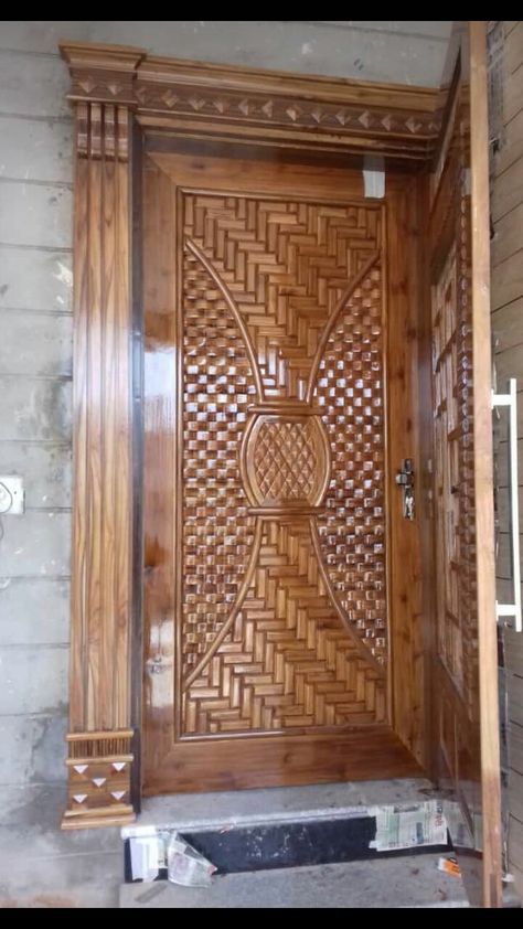 Main Entrance Wooden Doors, Single Main Door Designs, Wood Front Entry Doors, Entry Door Designs, House Main Door Design, Single Door Design, Door Design Photos, House Main Gates Design, Front Door Design Wood