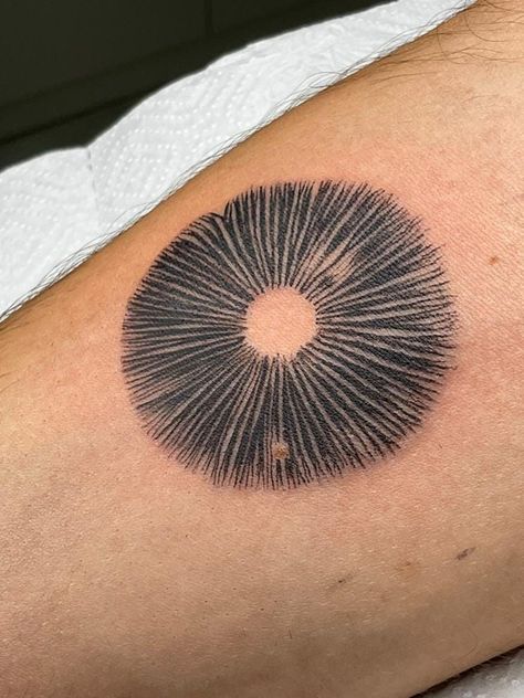 Mushroom Spore Print Tattoo, Mushroom Spore Tattoo, Mushroom Spore Print Art, Spore Print Tattoo, Mushroom Tattoo Men, Lichen Tattoo, Mycelium Tattoo, Mushroom Spore Print, Spore Print