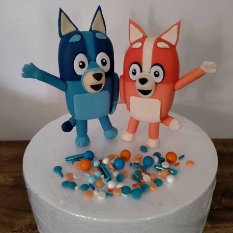 Instagram@Janelles Fondant Toppers Fruit Decoration, Bluey And Bingo, Fruit Decorations, Fondant Toppers, Fondant Figures, Bingo, Cupcake Cakes, Fondant, Fruit