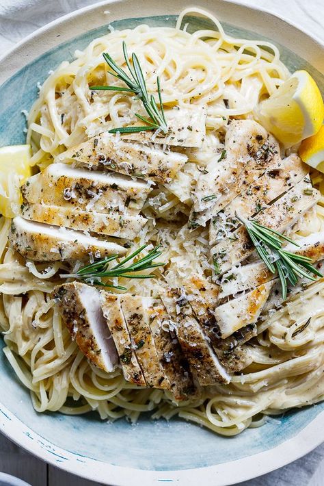 Rosemary cream chicken pasta Rosemary Chicken Pasta, Cream Chicken Pasta, Rosemary Pasta, Delicious Pasta Recipes, Lemon Rosemary Chicken, Lemon Butter Chicken, Chicken And Pasta, Cream Chicken, Creamy Chicken Pasta