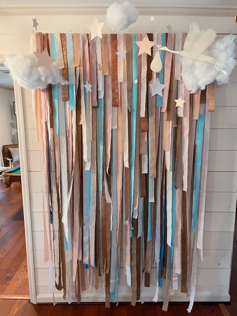 stork themed neutral and pastel fringe wall for gender reveal Minimal Gender Reveal, Fringe Wall, Gender Reveal Decorations, Pink Boho, Shower Decorations, Gender Reveal, Baby Shower Decorations, Party Time, Birthday Ideas