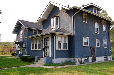 blue stucco house - Google Search Blue Stucco House, House Colors Exterior Paint, Stucco Exterior Colors, Stucco House Colors, Craftsman House Exterior, Exterior Stucco, Outside House Colors, Stucco House, Stucco Colors