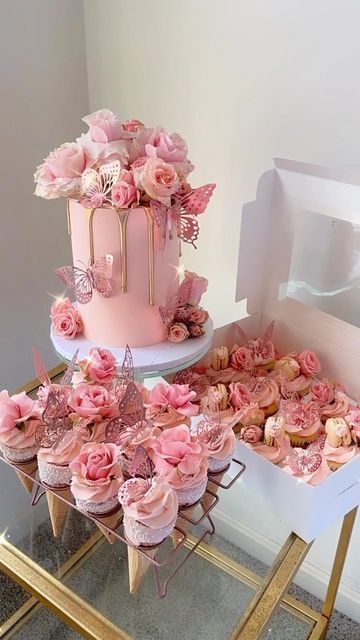 Pink Theme Baby Shower Ideas, Pink Roses Baby Shower Theme, Pink Rose Baby Shower Ideas, Butterfly Baby Shower Themes, Butterfly Cake Baby Shower Pink, Rose Gold Baby Shower Cake, Pink Floral Birthday Theme, Rose Theme Baby Shower Ideas, Butterfly Girl Baby Shower Ideas