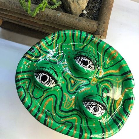 Sculpture Art Clay, Pottery Painting Designs, Ceramic Artwork, Clay Diy Projects, Clay Crafts Air Dry, Grunge Art, Pottery Crafts, Clay Art Projects, Art Clay