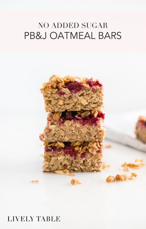 No added sugar PB&J baked oatmeal bars are the perfect heart-healthy breakfast to start your day or afternoon snack! (#gluten-free, #vegetarian, #dairyfree option) #oatmeal #PBJ #peanutbutter #noaddedsugar #snack #breakfast #mealprep #easy #healthy #recipes #sugarfree Baked Oatmeal Bars, Heart Healthy Breakfast, Breakfast Bar Table, No Bake Oatmeal Bars, Healthy Afternoon Snacks, Perfect Heart, Break Fast, Full Breakfast, Popular Snacks