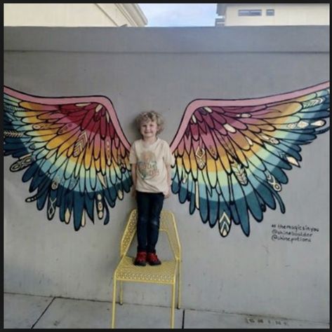 Angel Wings Mural Street Art, Wings Mural Street Art, Wing Mural, Wings Mural, Wing Ideas, Cafe Mural, Mural Street Art, Wing Painting, House Updates