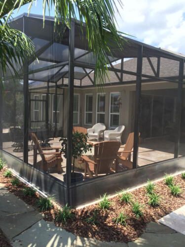 Central Florida Backyard Rooms - The Landscape Renovator Florida Patio Ideas Screened Porches, Florida Lanai Ideas Screened Porches, Florida Screened Patio Ideas, Lanai Decorating, Backyard Room, Florida Lanai, Lanai Porch, Lanai Ideas, Screened Back Porches