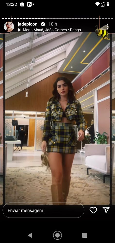 Look Rose, Story Insta, Kylie Jenner, Mini Skirts, Street Wear, Skirt, Closet, Clothes, Black