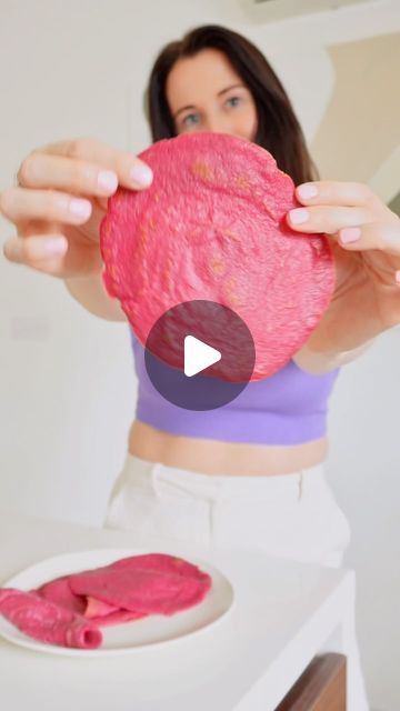 Eva Wadl on Instagram Beet Tortillas, Steamed Beets, Quinoa Tortillas, Quinoa Wrap, Wheat Free Bread, Quinoa Bread, Bread Recipe Video, Yeast Free Breads, Bless The Food