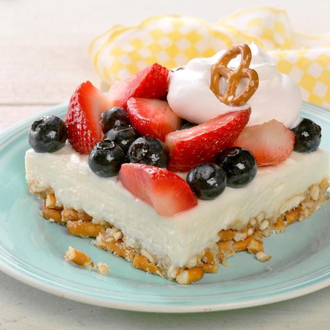 If you're asked to bring dessert to a summer potluck, this is the perfect recipe. It can be made ahead and you don't have to heat up the oven. Don't plan on leftovers! —Taste of Home Test Kitchen Berry Pretzel Dessert, Pretzel Fluff Dessert, Pretzel Fluff, Pretzel Dessert, Strawberry Pretzel Dessert, Icebox Cakes, Pretzel Desserts, Fruit Ideas, Strawberry Pretzel Salad